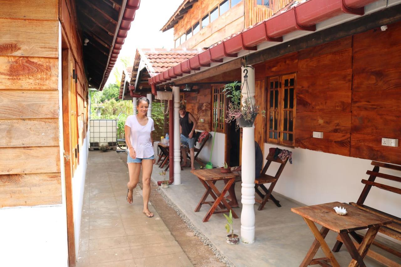 Wanderers Hostel Trincomalee Exterior photo